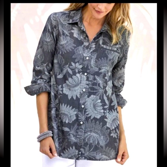 Soft Surroundings Tops - Soft Surroundings Evie Long Sleeve Button Up Gray Floral Soft Pocket Size M